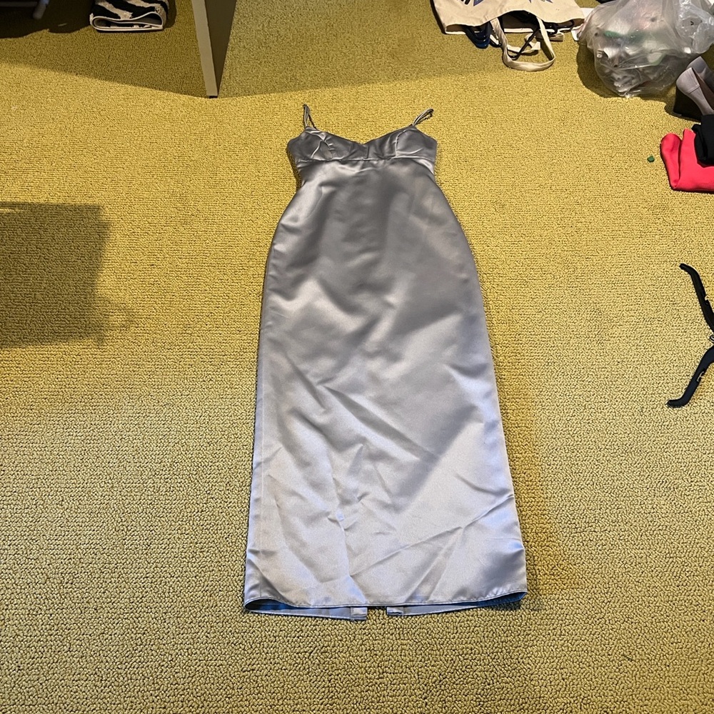 Alfred Angelo Silver Satin Gown - Picture 2 of 6